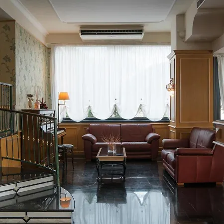 Capital Hotel Campagna