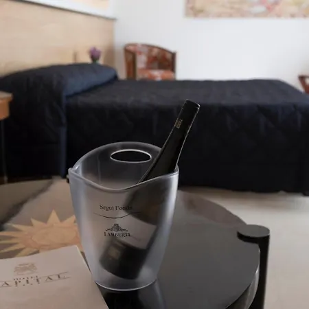 Hotel Capital